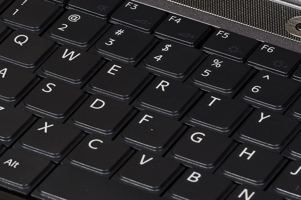 The QWERTY Renaissance: Why Physical Phone Keyboards Are Back